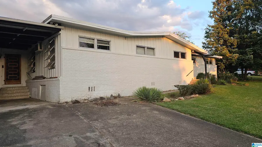 3024 DOLLY RIDGE DRIVE, Vestavia Hills, AL 35243 - Image #2