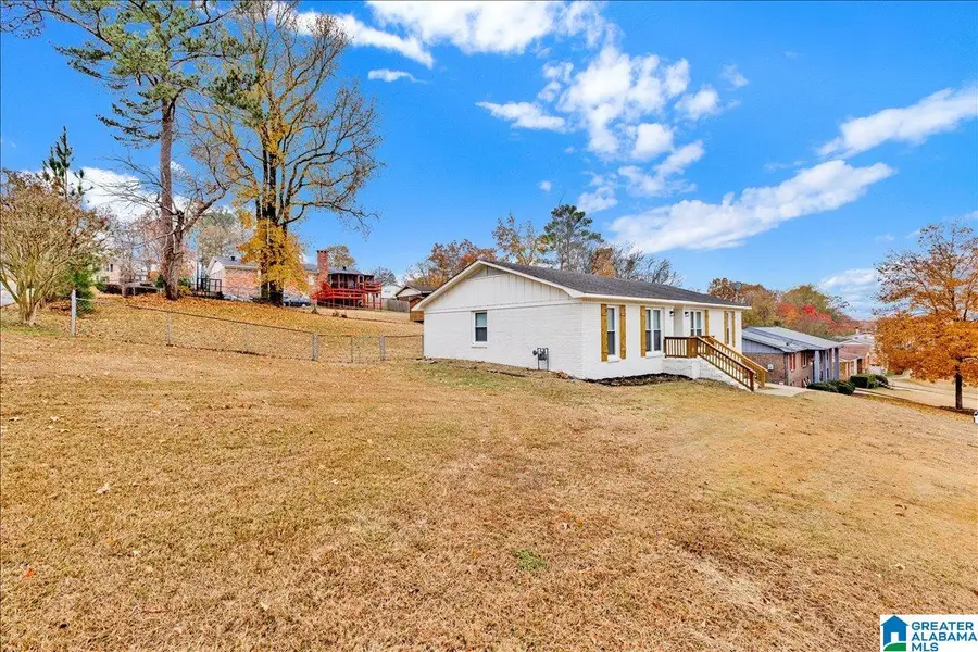333 36TH AVENUE NE, Center Point, AL 35215 - Image #3