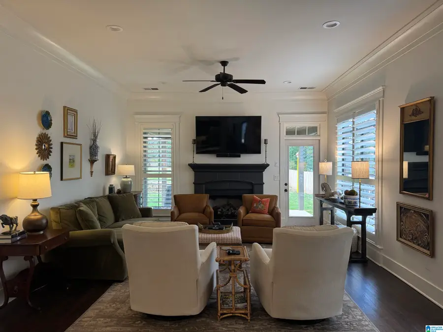 680 FLAG CIRCLE, Hoover, AL 35226 - Image #2