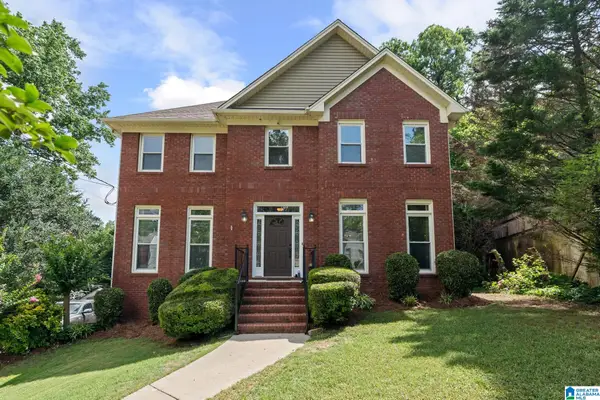 1812 CROSS CIRCLE, Hoover, AL 35244