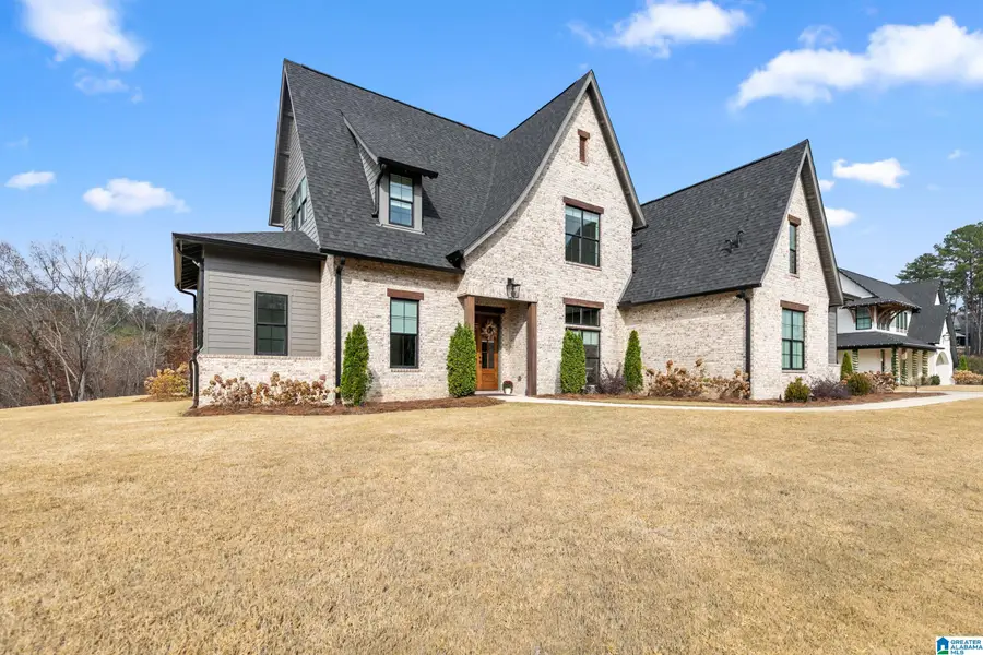 304 TIMBERVIEW TRAIL, Chelsea, AL 35043 - Image #2