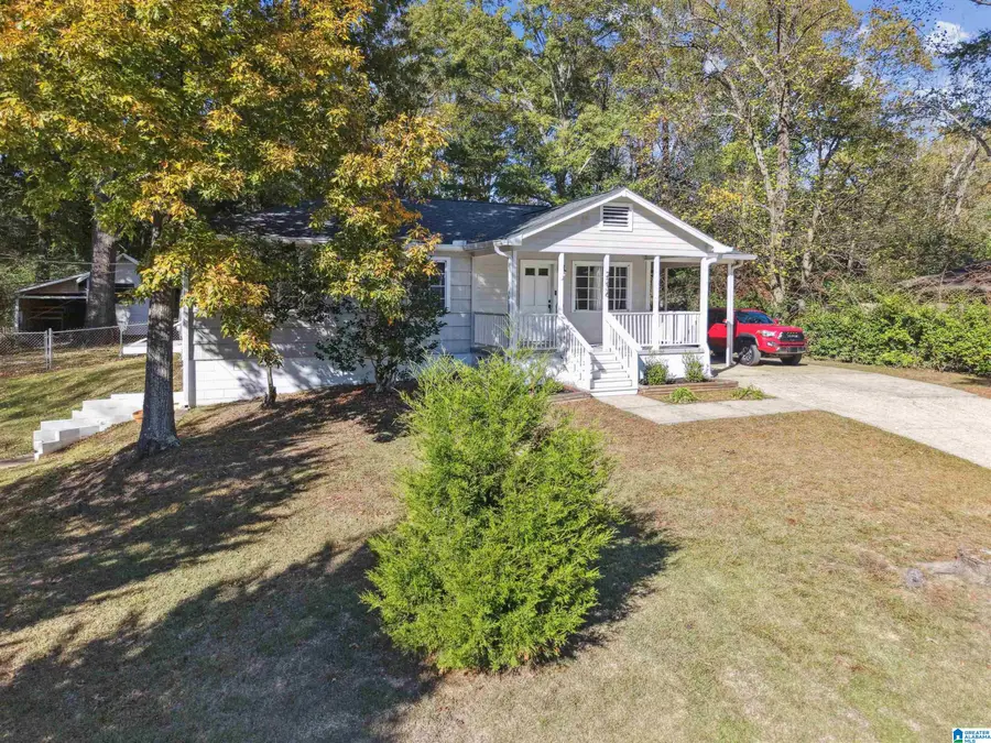 2236 8TH STREET NE, Center Point, AL 35215 - Image #2