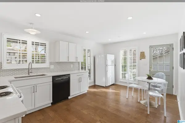 2949 DONITA DRIVE, Vestavia hills, AL 35243