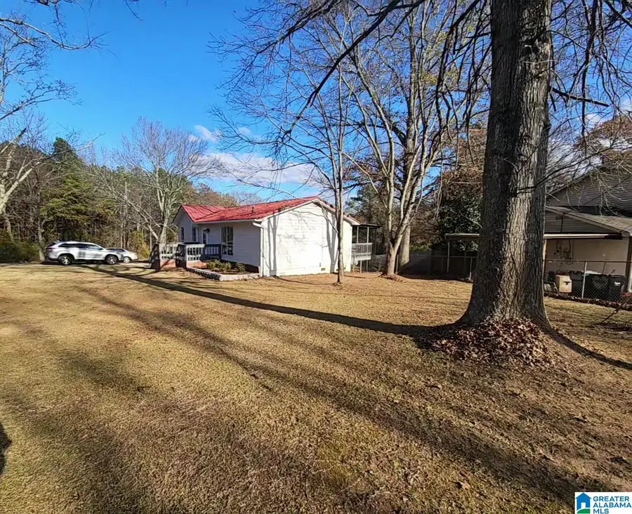 1833 LYLE DRIVE, Birmingham, AL 35235 - Image #2