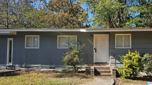 1232 OAKWOOD STREET, Birmingham, AL 35215