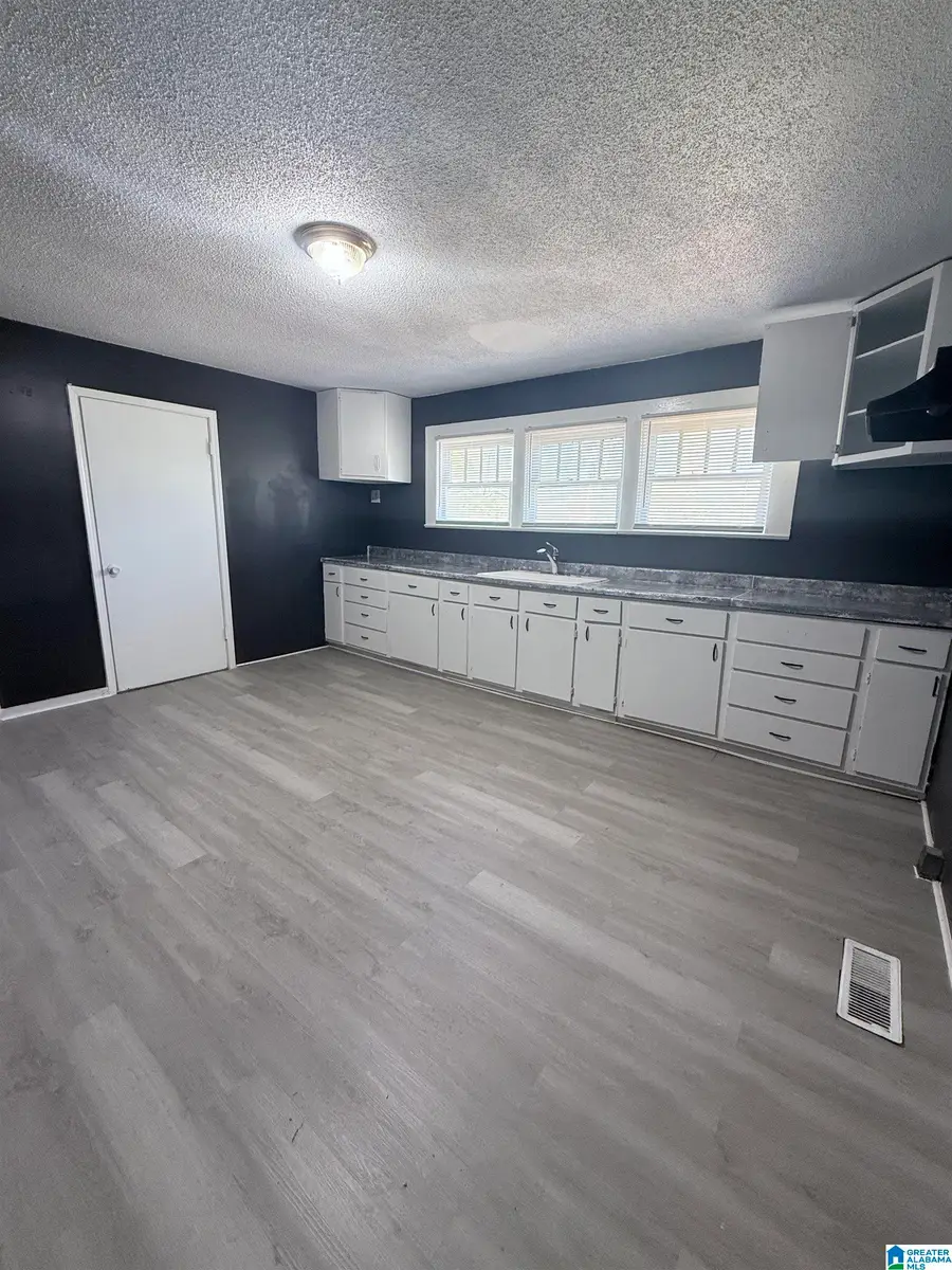 3316 PARK AVENUE SW, Birmingham, AL 35221 - Image #2