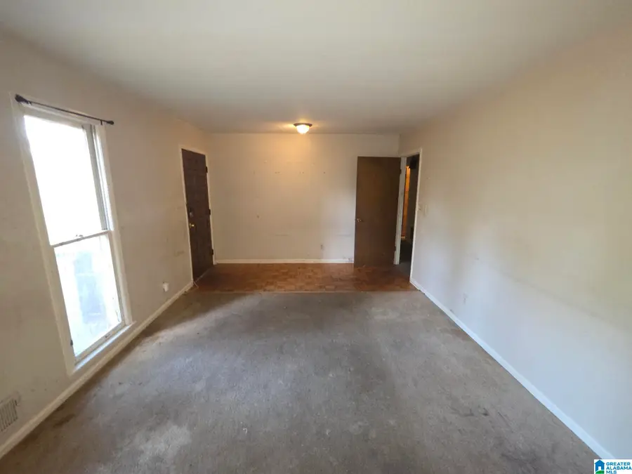 25 HILLVIEW LANE, Center Point, AL 35215 - Image #2