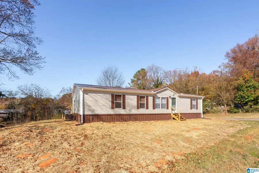 150 CAROLYN DRIVE, Anniston, AL 36201 - Image #3