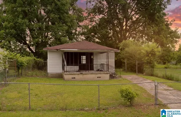 825 5TH AVENUE N, Bessemer, AL 35020