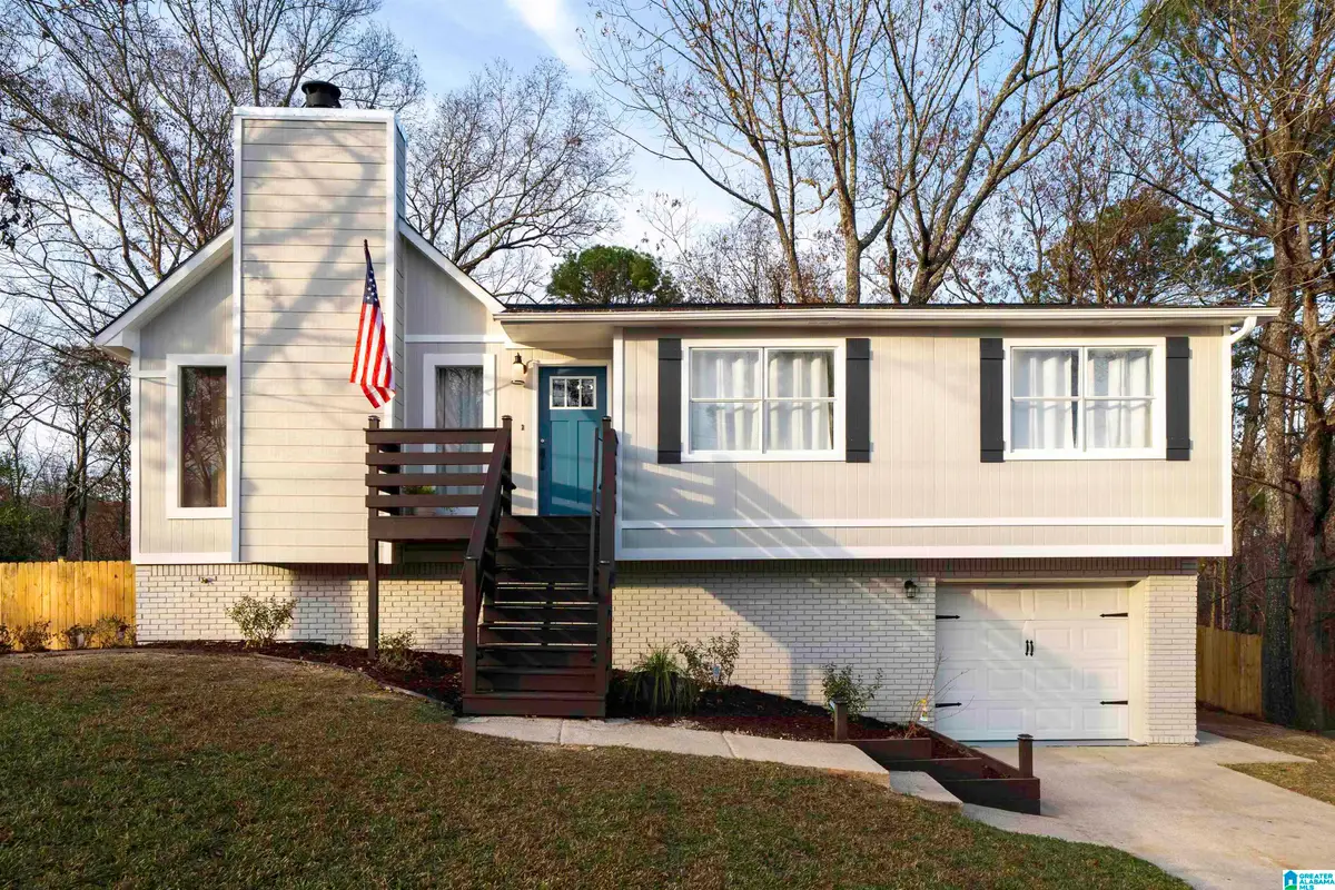 3035 APPLE VALLEY LANE, Birmingham, AL 35215 - Image #1