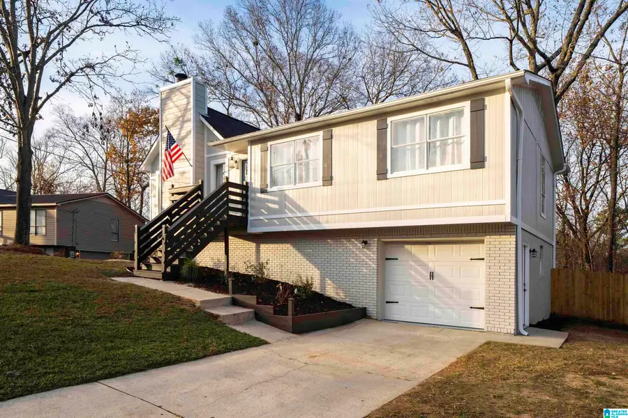 3035 APPLE VALLEY LANE, Birmingham, AL 35215 - Image #3