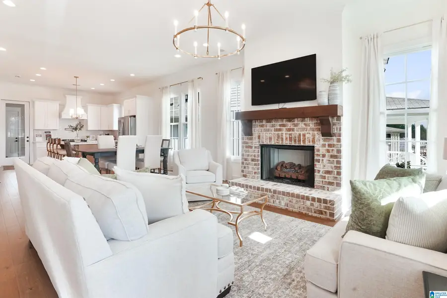 555 PRESERVE WAY, Hoover, AL 35226 - Image #2