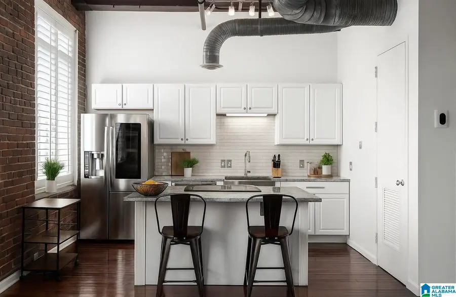 2301 1ST AVENUE N, Birmingham, AL 35203 - Image #2