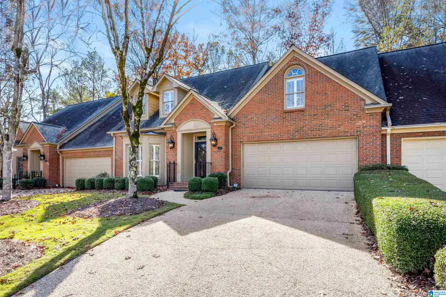 12 THE OAKS CIRCLE, Hoover, AL 35244 - Image #3