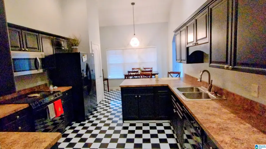 4329 SEGARS COVE, Bessemer, AL 35022 - Image #3