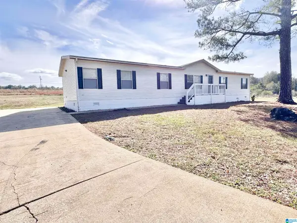 152 TOWN CREEK LANE, Talladega, AL 35160