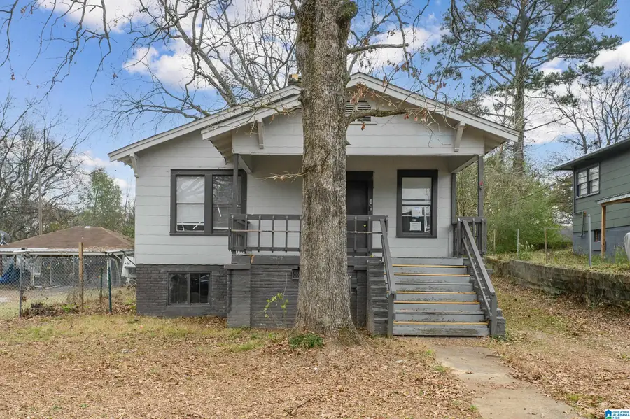911 12TH AVENUE, Midfield, AL 35228 - Image #2