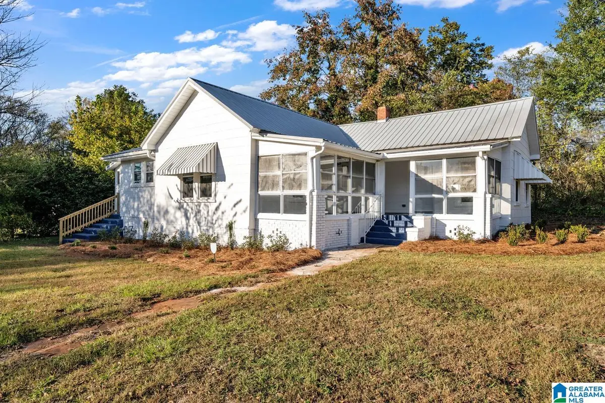 5604 5TH STREET S, Lipscomb, AL 35020 - Image #1