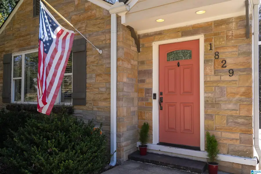 1829 WINDSOR BOULEVARD, Homewood, AL 35209 - Image #2