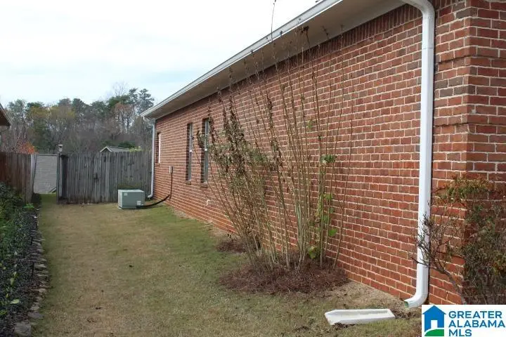 523 ENCLAVE CIRCLE, Fultondale, AL 35068 - Image #2