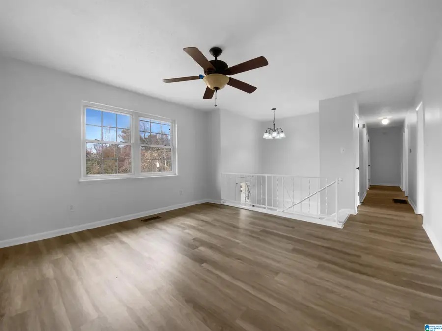 461 4TH WAY, Pleasant Grove, AL 35127 - Image #3