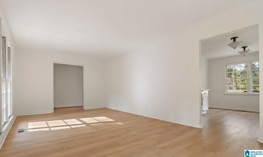 3008 LAKE PARK CIRCLE, Birmingham, AL 35242 - Image #3