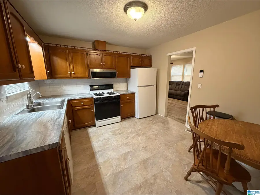 5910 ELIZABETH DRIVE, Trussville, AL 35173 - Image #3