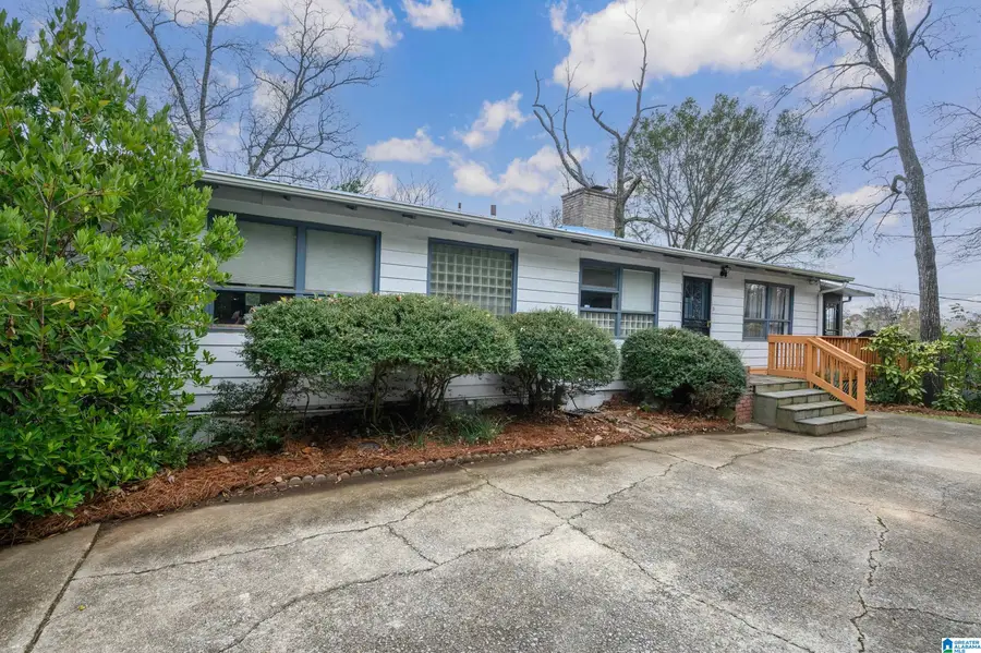 2053 CRESTMONT DRIVE, Vestavia Hills, AL 35226 - Image #3