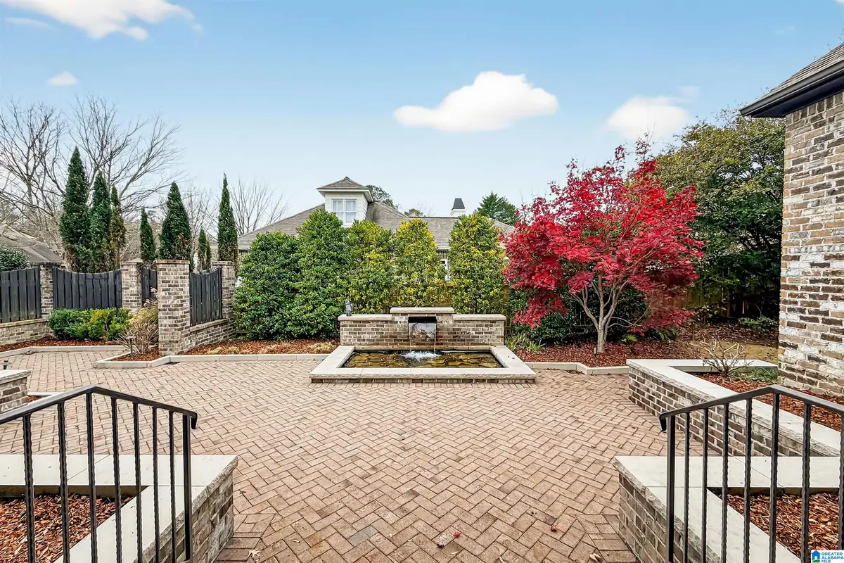 511 SPORRAN PLACE, Vestavia Hills, AL 35242 - Image #1