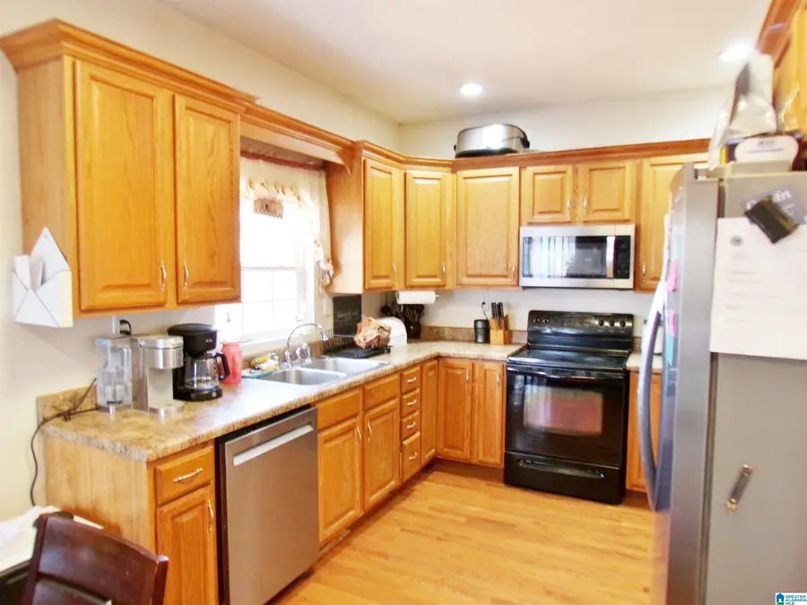 320 HILLSIDE DRIVE, Jacksonville, AL 36265 - Image #3