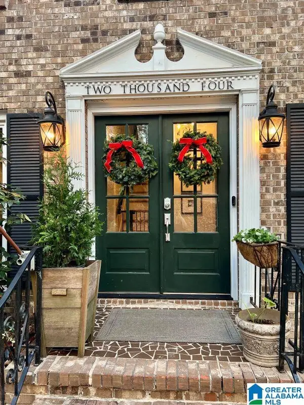 2004 RIDGETOP COURT, Hoover, AL 35244