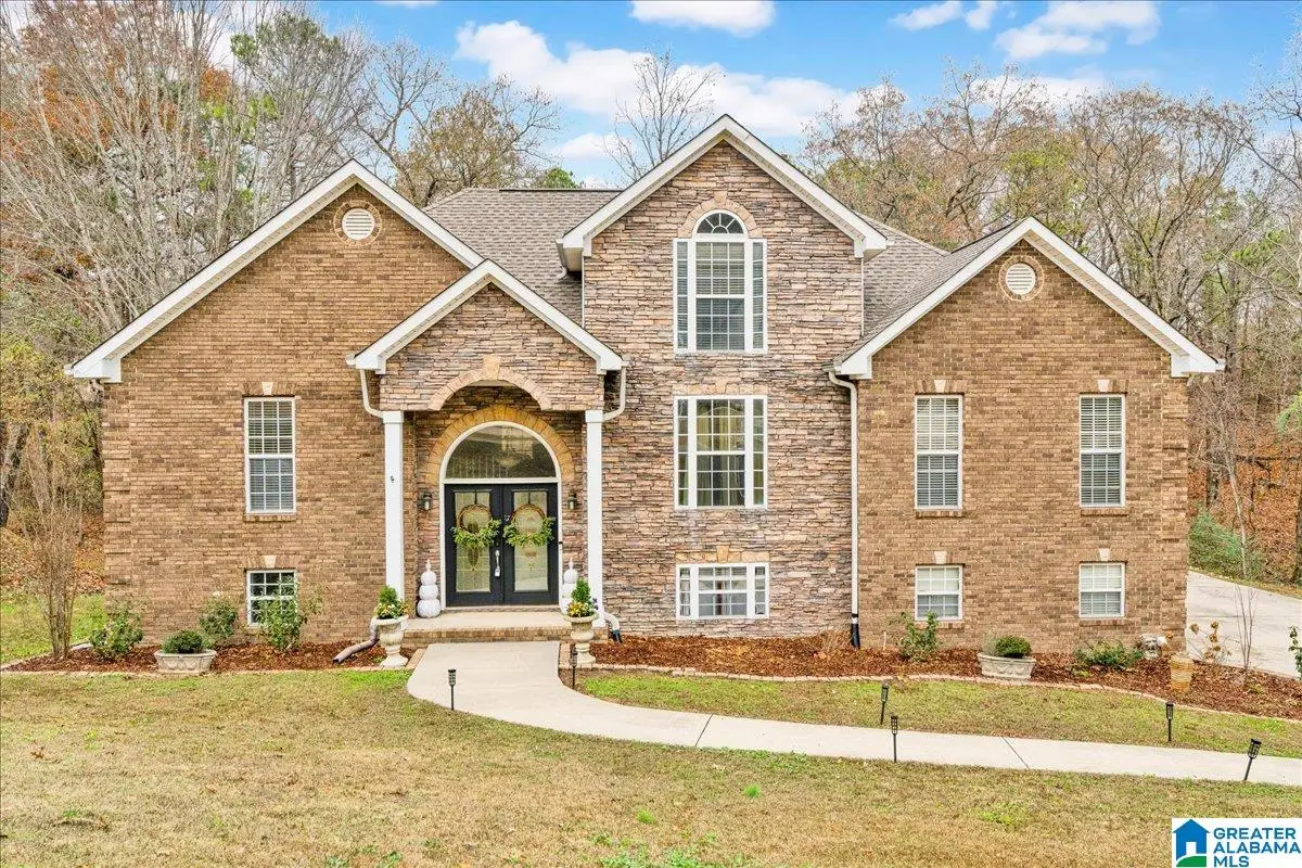 305 FOREST PARKWAY, Alabaster, AL 35007 - Image #1