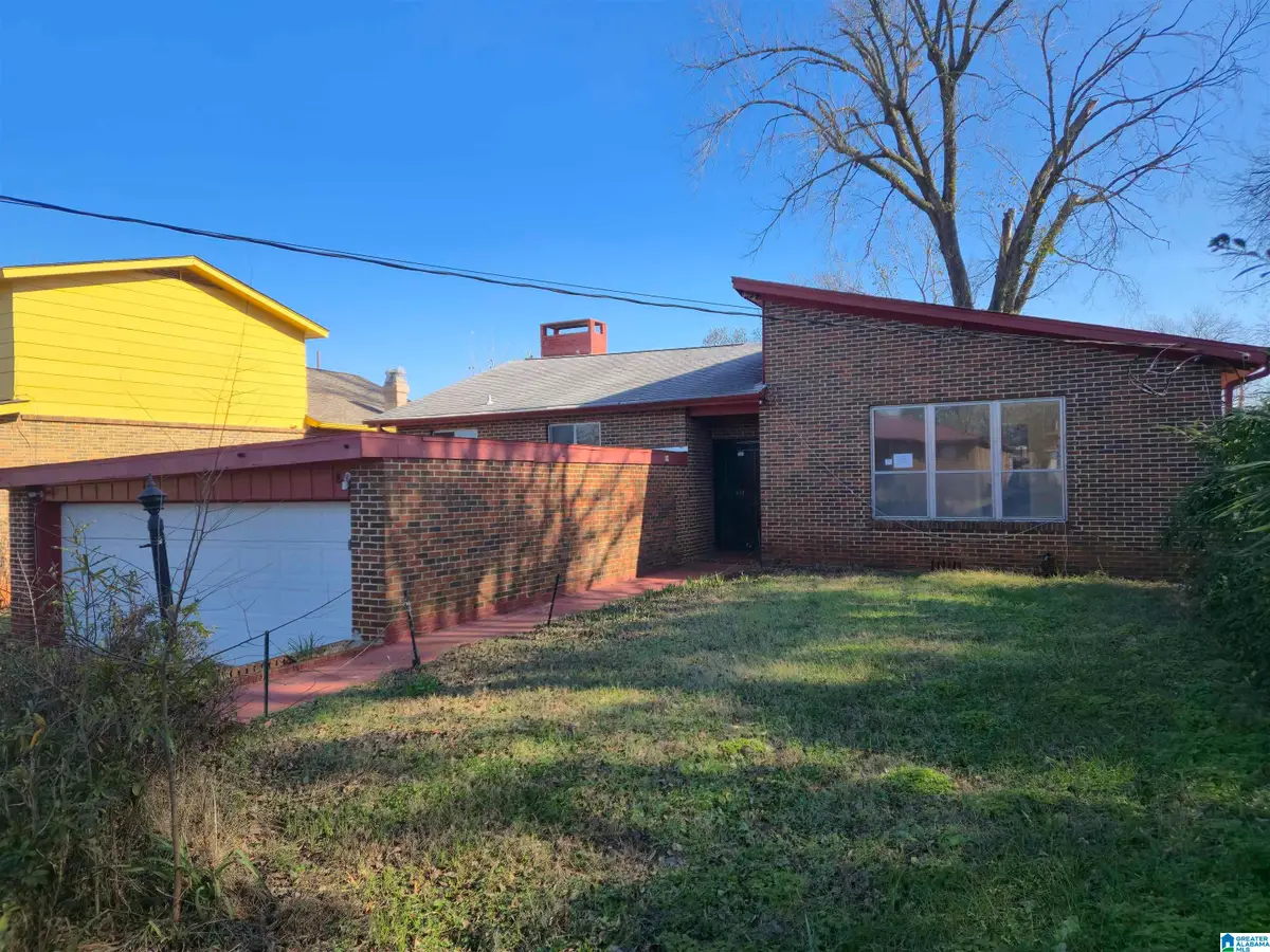 817 GOLDWIRE PLACE SW, Birmingham, AL 35211 - Image #1