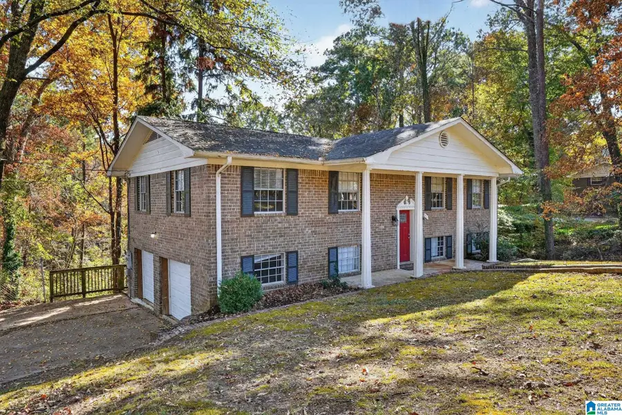 431 PORTERCREST ROAD, Graysville, AL 35073 - Image #2