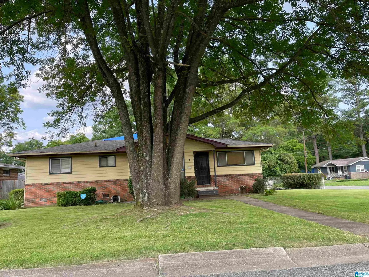 883 MCCARY STREET SW, Birmingham, AL 35211 - Image #1