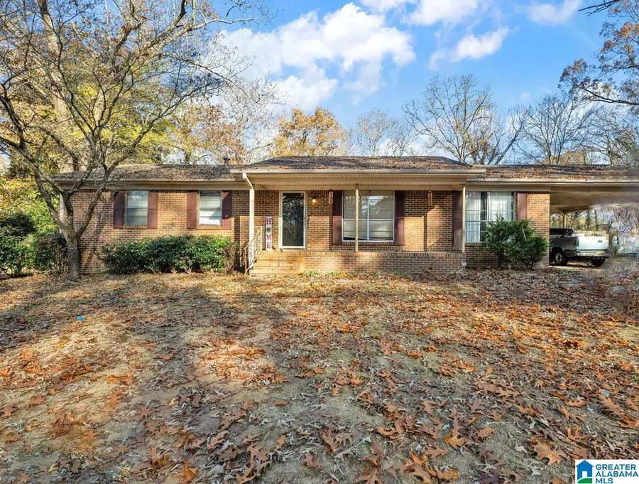 212 16TH AVENUE NW, Birmingham, AL 35215 - Image #2