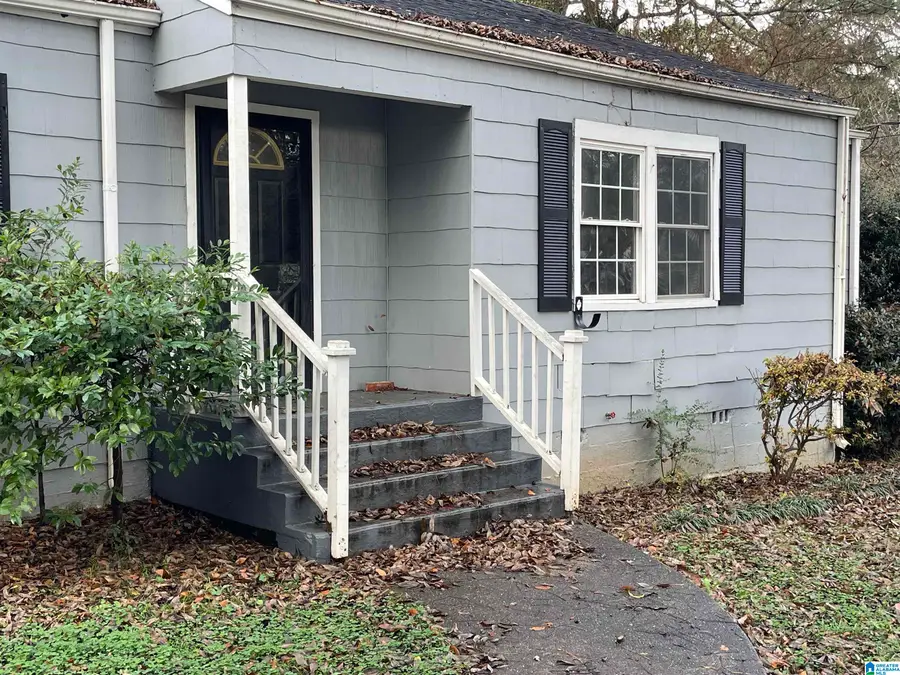 616 CAMP CIRCLE, Birmingham, AL 35215 - Image #2