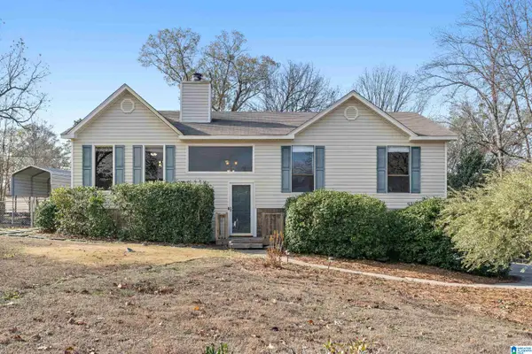 140 SOUTHERN HILLS DRIVE, Calera, AL 35040