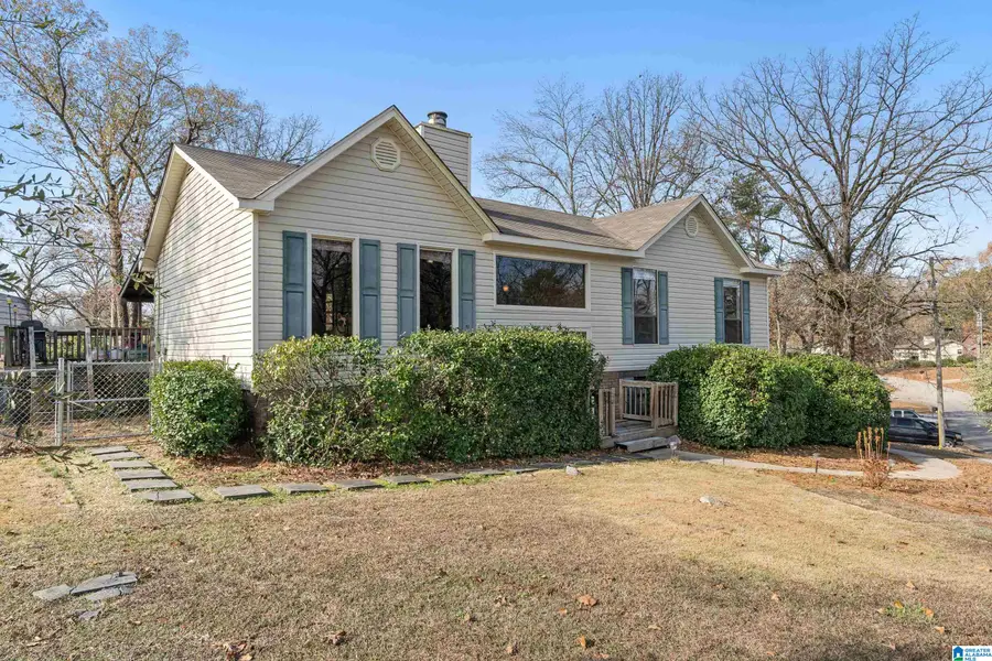 140 SOUTHERN HILLS DRIVE, Calera, AL 35040 - Image #2