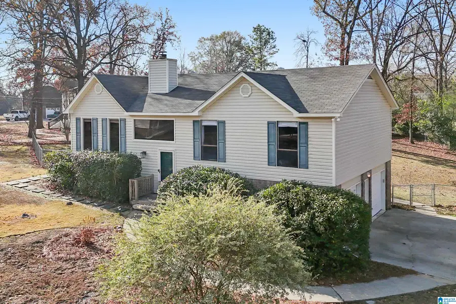 140 SOUTHERN HILLS DRIVE, Calera, AL 35040 - Image #3