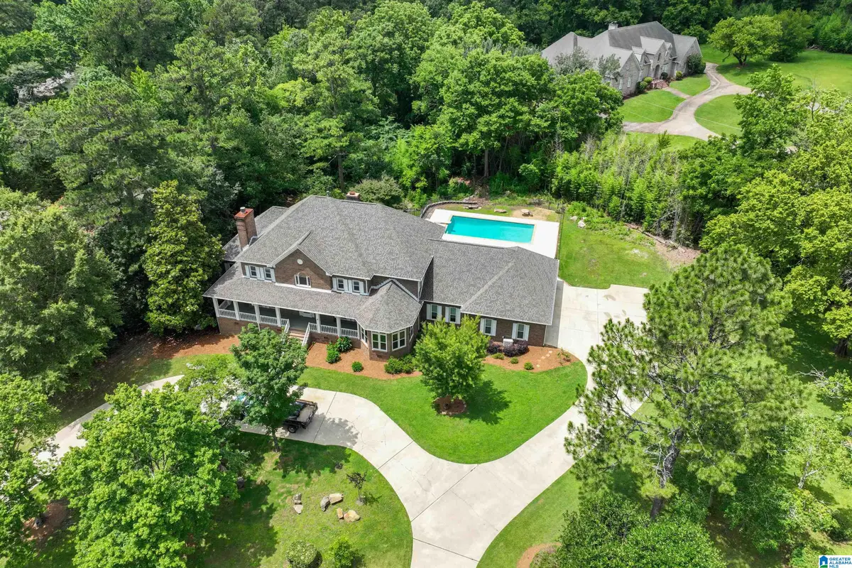 3605 CARISBROOKE PARKWAY, Hoover, AL 35226 - Image #1