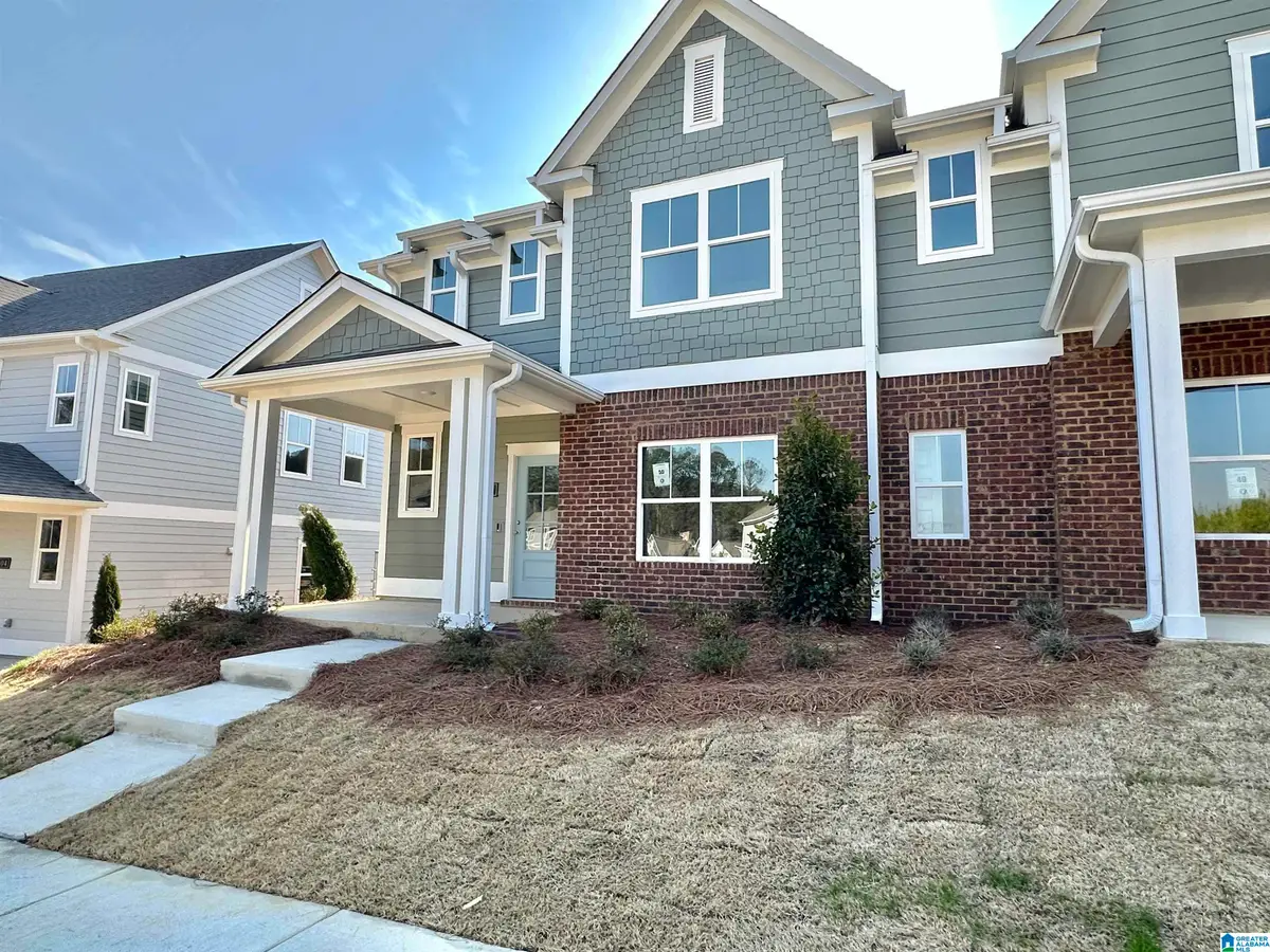 1008 UNALI TOWNES LOOP, Leeds, AL 35094 - Image #1