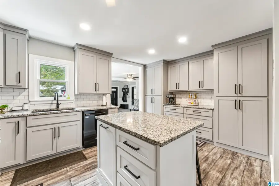 209 BAY STREET, Sylacauga, AL 35150 - Image #2