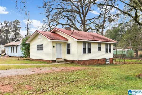 114 PINEWOOD AVENUE, Bessemer, AL 35023