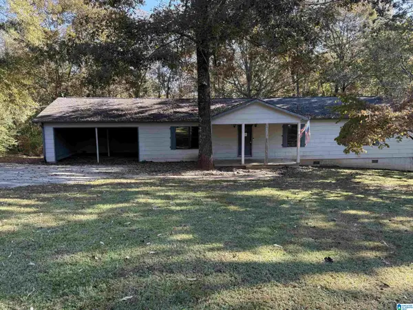 200 LAKE COUNTRY DRIVE, Odenville, AL 35120