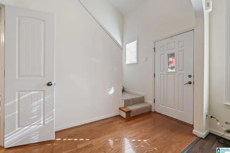 2212 RIDGEMONT DRIVE, Birmingham, AL 35244 - Image #3