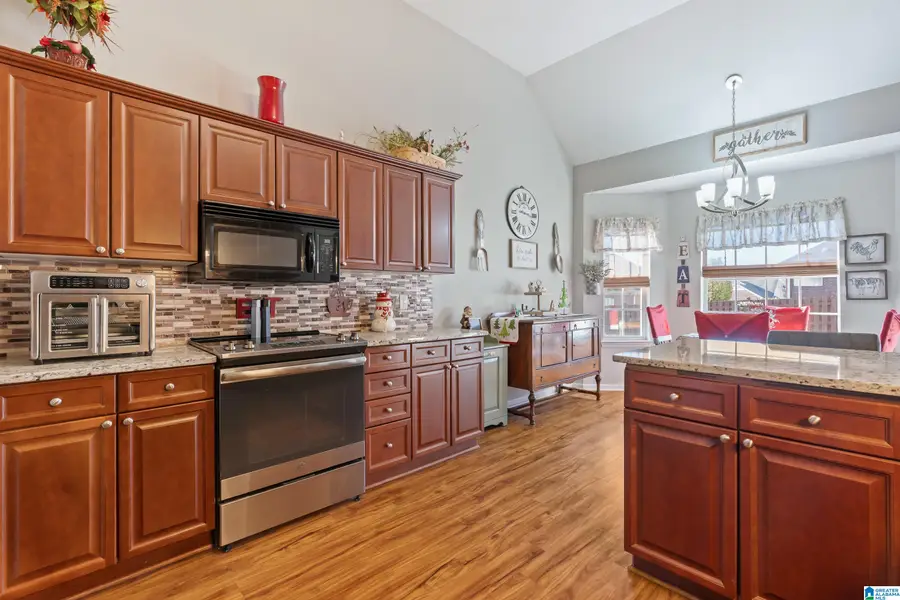 4406 BUTTERCUP LANE, Bessemer, AL 35022 - Image #3