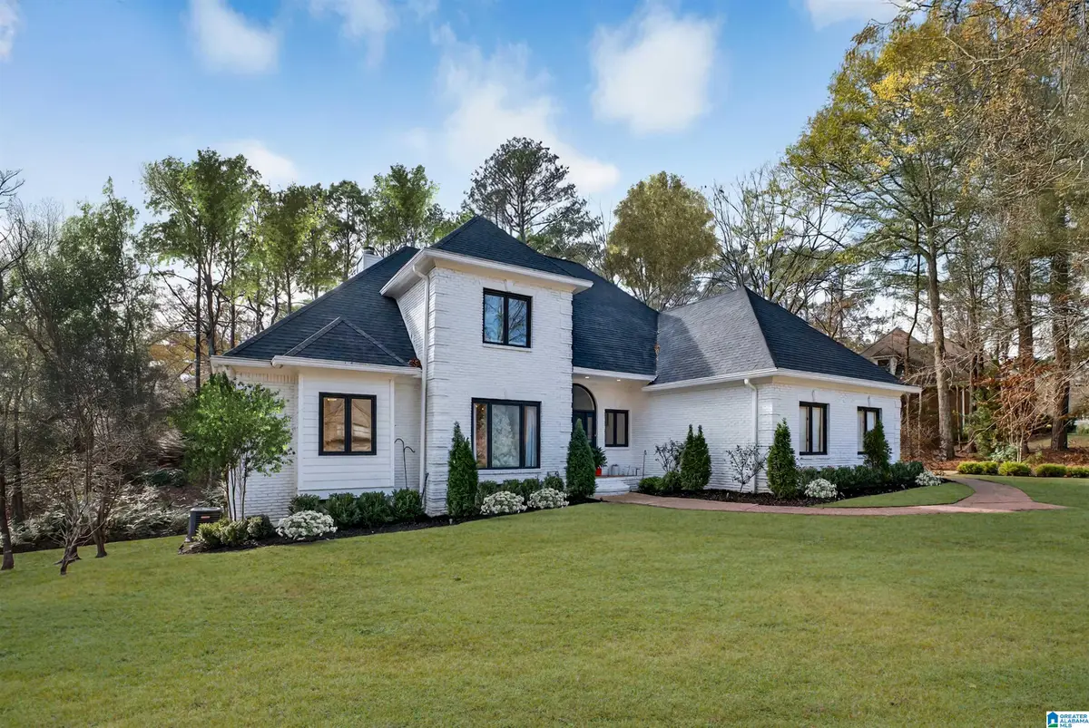 1183 COUNTRY CLUB CIRCLE, Hoover, AL 35244 - Image #1