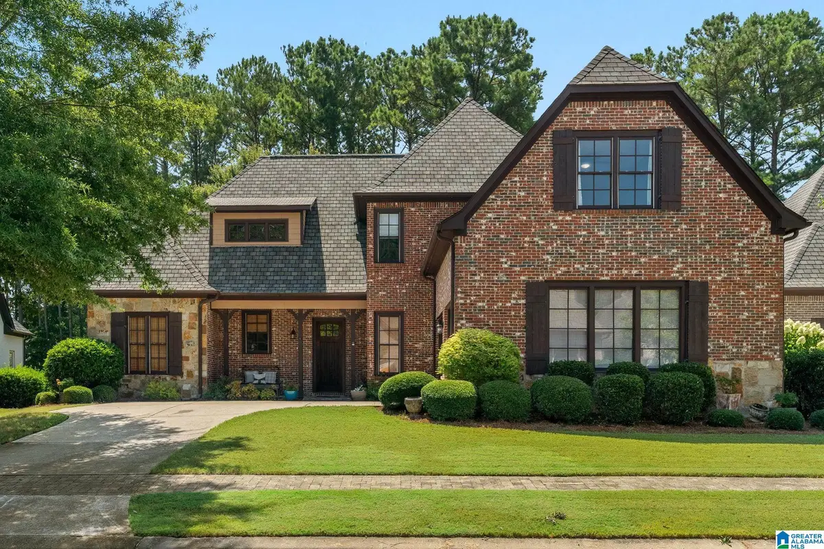 110 GLENEAGLES LANE, Pelham, AL 35124 - Image #1