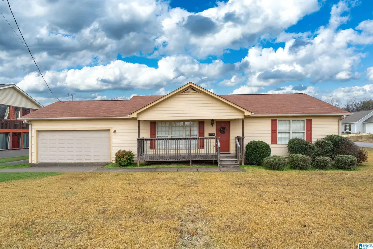 532 9TH AVENUE, Pleasant Grove, AL 35127 - Image #1